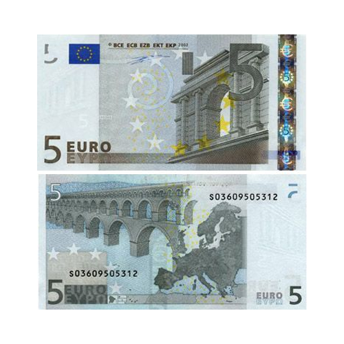 5 Euro Bills